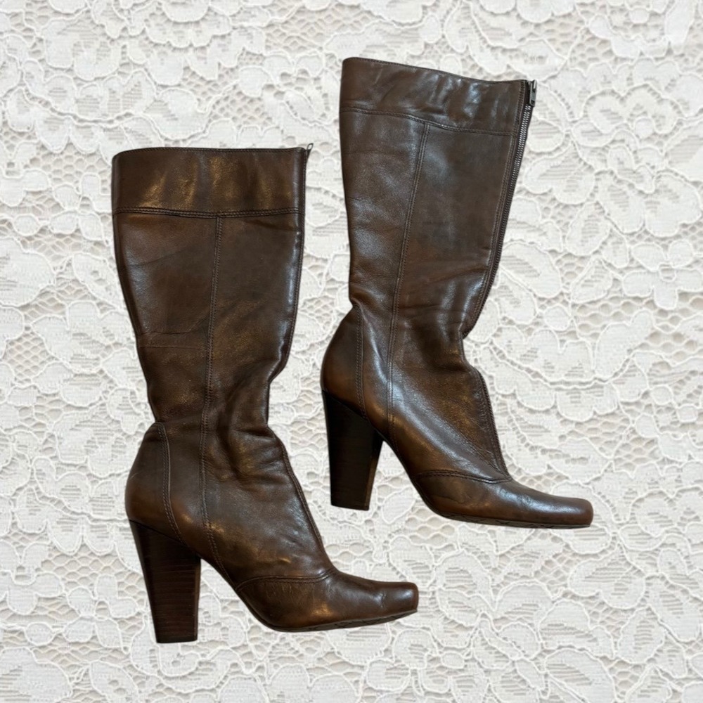 vintage brown heeled zipper front knee boots
